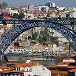 Проживание в семье Quinta Da Ribeirinha *