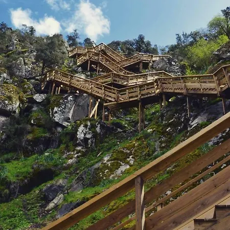 Quinta Da Ribeirinha Pansiyon Arouca