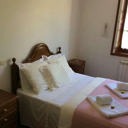 ホームステイ Quinta Da Ribeirinha