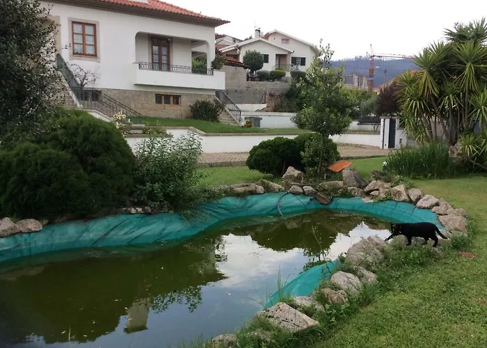 Quinta Da Ribeirinha 民宿 *