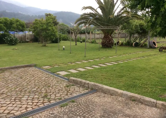 Quinta Da Ribeirinha Homestay