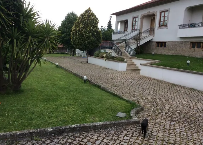 Quinta Da Ribeirinha 民宿