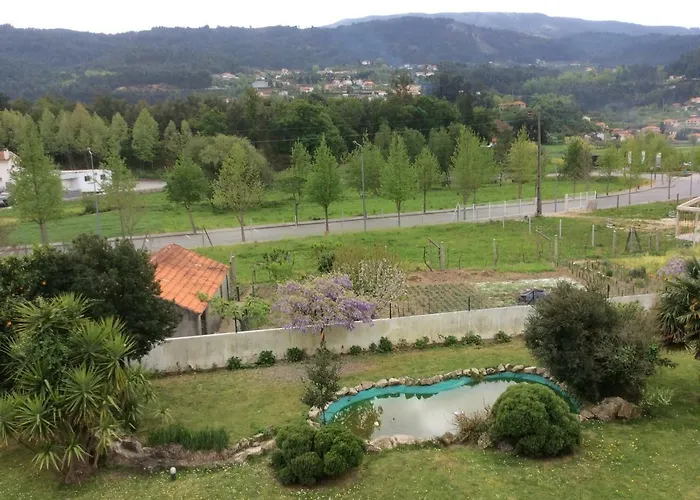 Quinta Da Ribeirinha Homestay