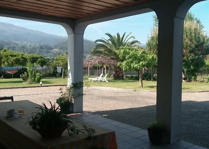 Quinta Da Ribeirinha Homestay Arouca